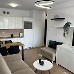 Apartmán Polanki Park Fala -kryty Basen, Sauna, Jacuzzi, Silownia I Miejsce Postojowe W Cenie *